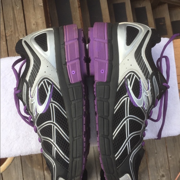 G Defy Shoes - Picture 4 of 7